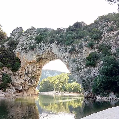 Gite Des Gorges De L'Ardeche Chame Exterior photo